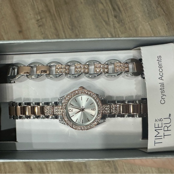 Time and Tru Silver and Gold Women's Watch Set - Picture 1 of 2